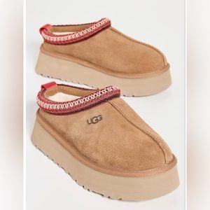 UGG Women’s Tazz Slipper in chestnut Size 6 *NWT* and original box